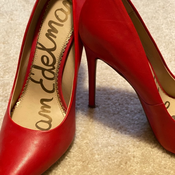 Sam Edelman Red Heels - Picture 2 of 3